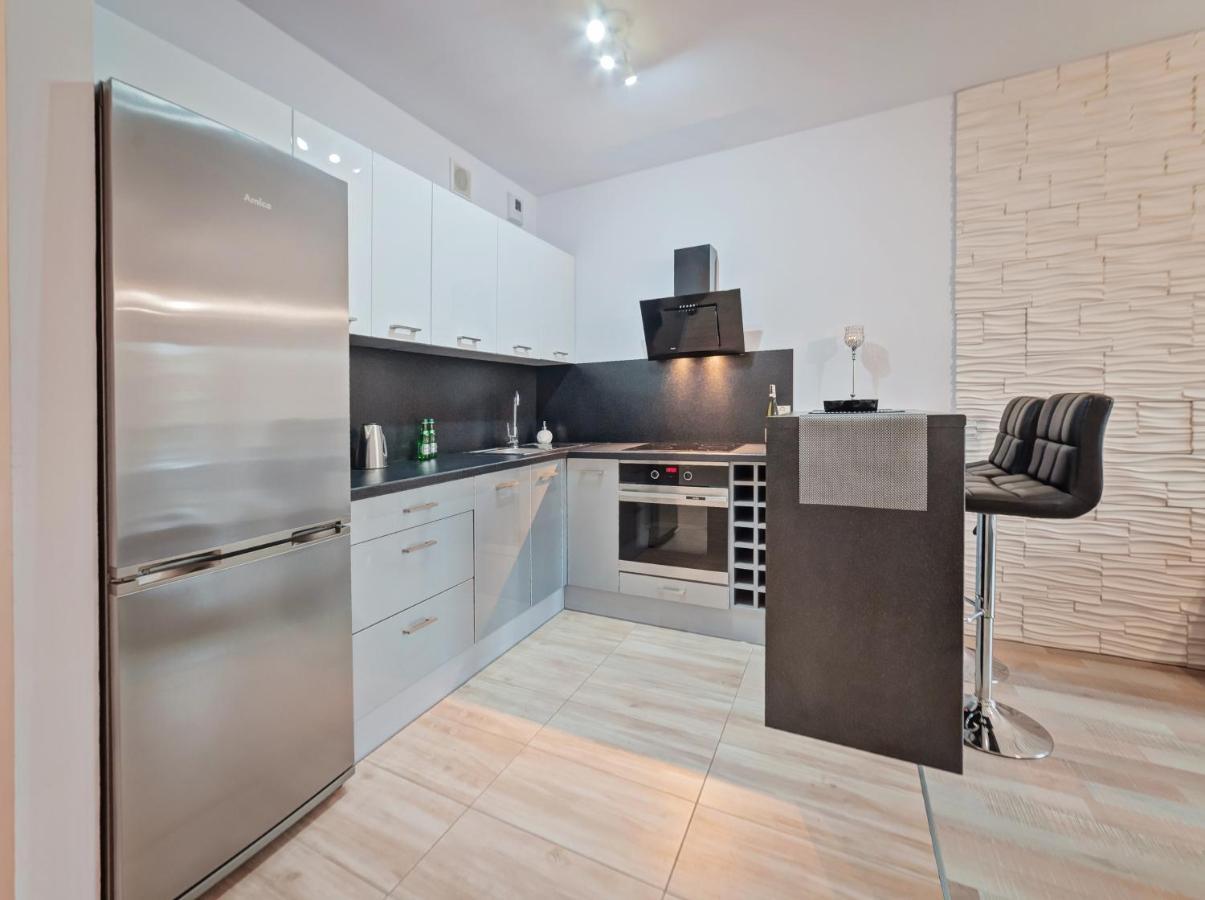 פוזנן Apartamenty Homely Place Centrum - Stary Rynek - Parking מראה חיצוני תמונה
